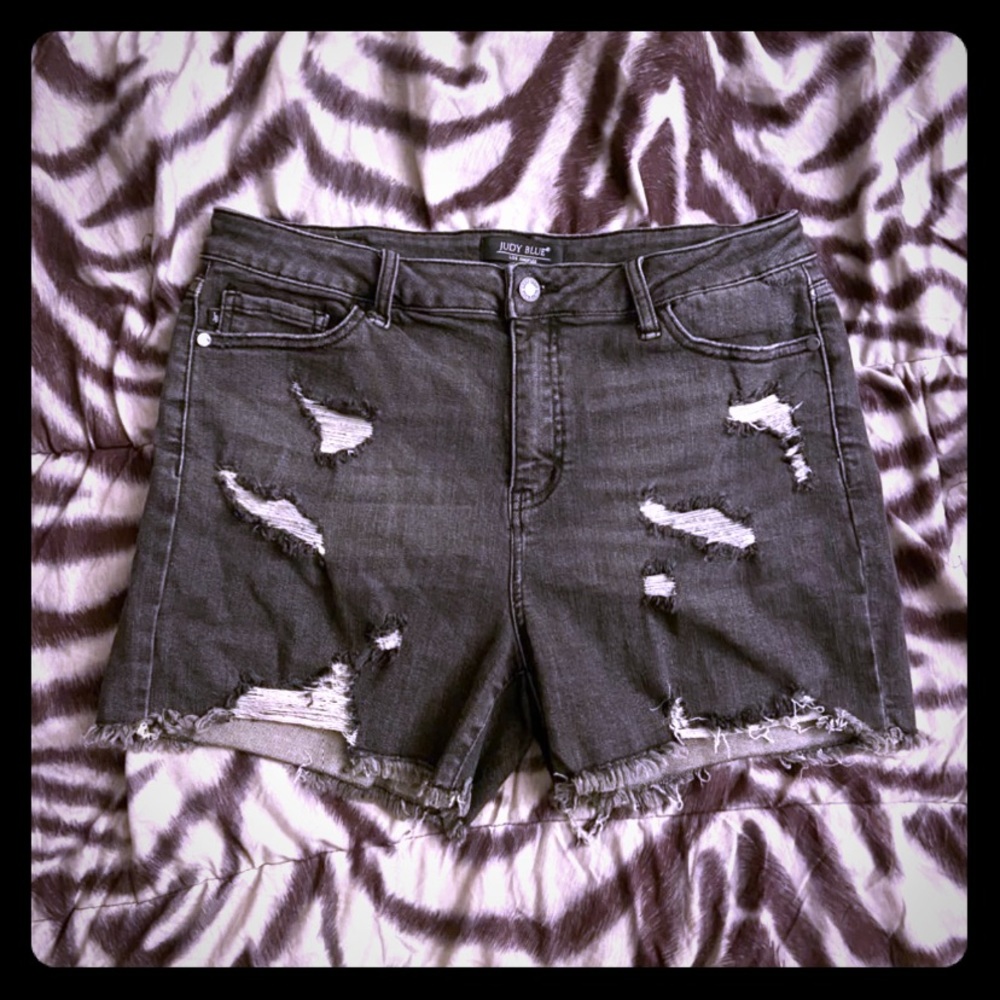 Judy Blue Distressed Black Shorts